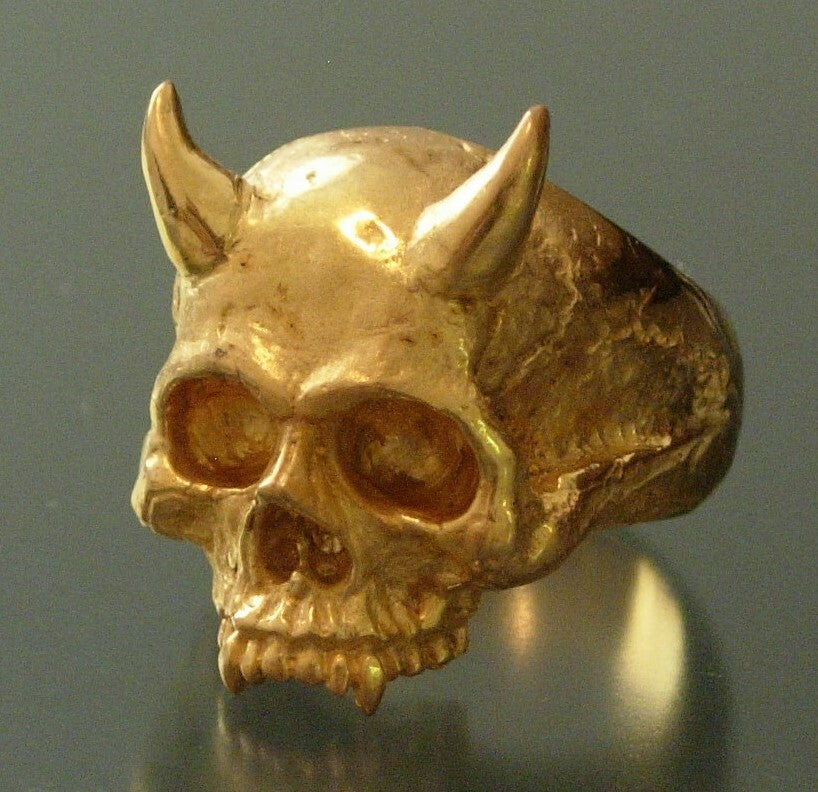 SPECIAL REQUEST DEVIL RING SKULL RING IN BRONZE.