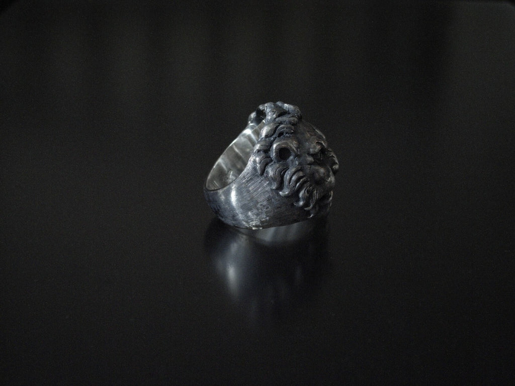 ENGRAVED LION RING SALE STERLING SILVER LION RING  CUSTOM LTD