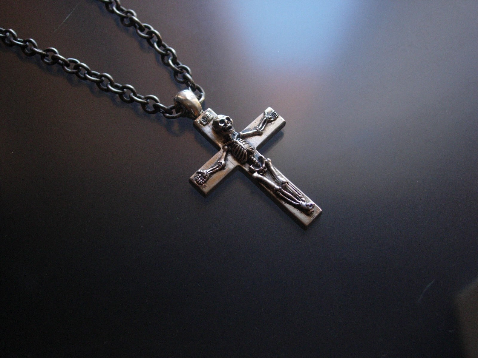 925 silver gothic skull crucifix pendant