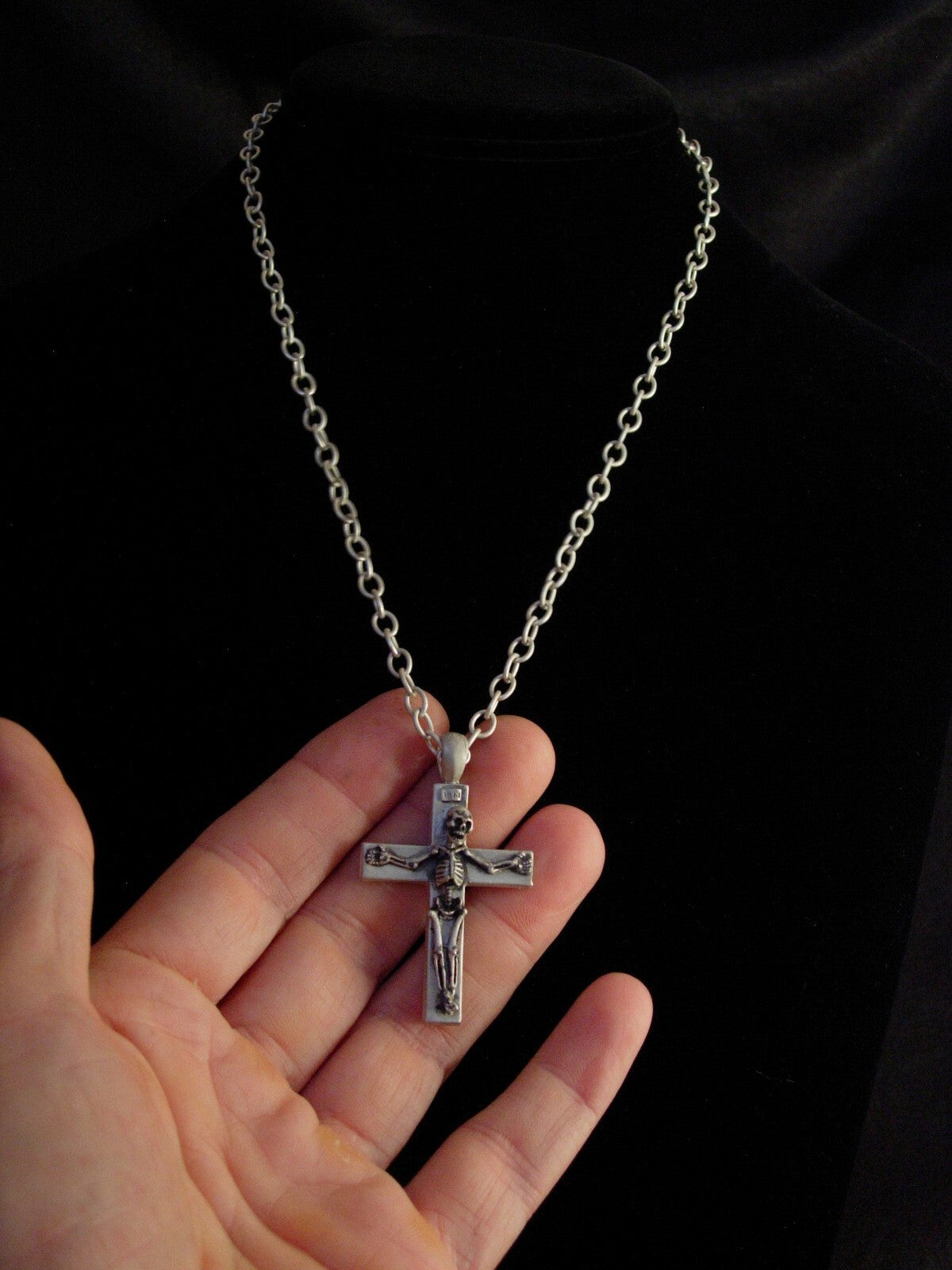 925 silver gothic skull crucifix pendant