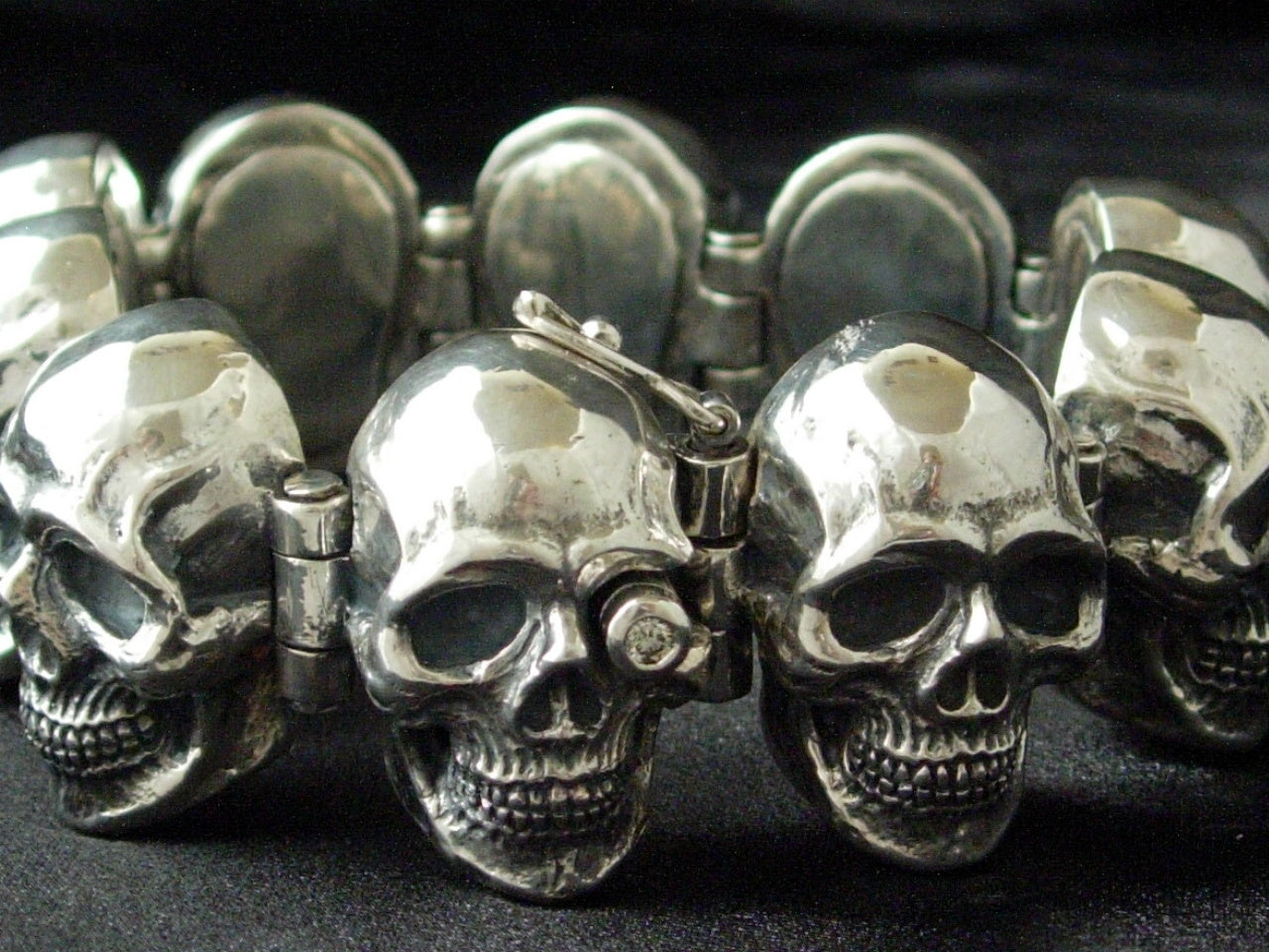  STERLING SILVER SKULL BRACELET MASSIVE MENS BRACELETS.925,HANDMADE