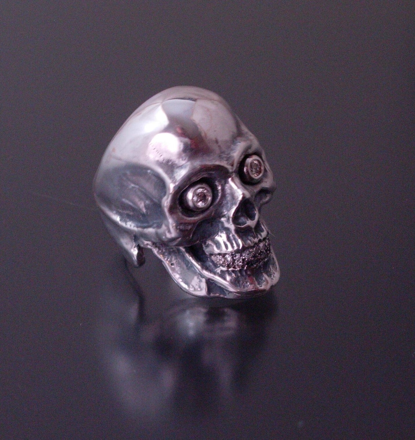 GIANT SKULL RING WITH DIAMOND EYES &TEETH SKULL RING MASONIC  925 ANATOMICAL