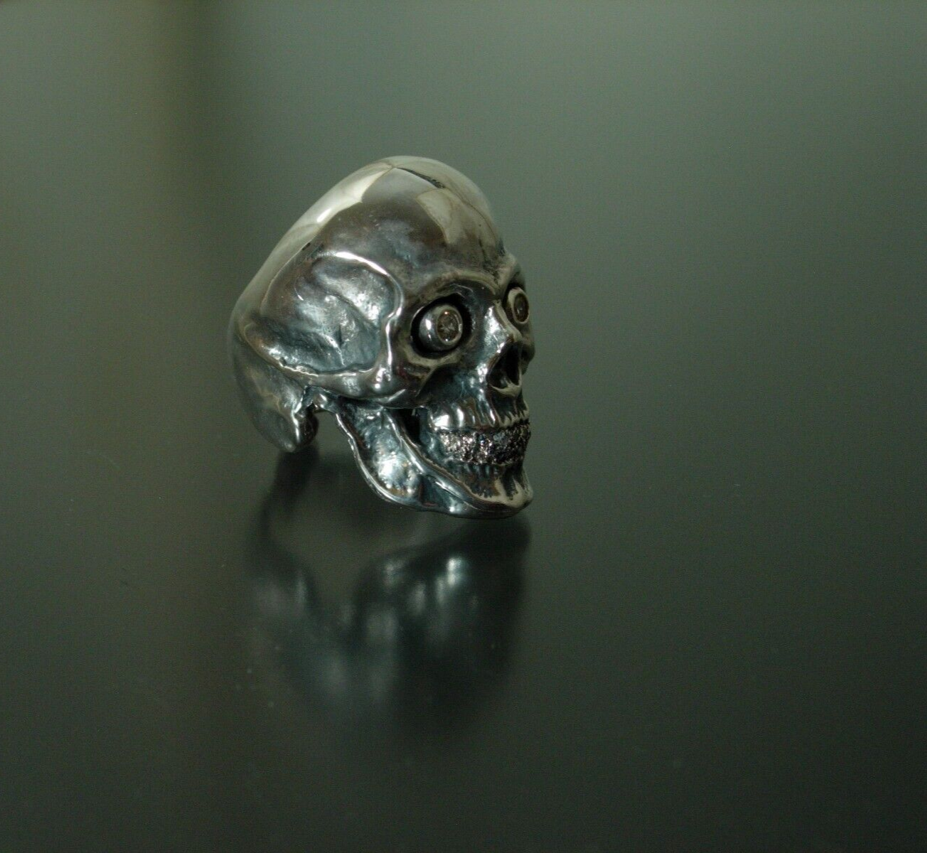 GIANT SKULL RING WITH DIAMOND EYES &TEETH SKULL RING MASONIC  925 ANATOMICAL