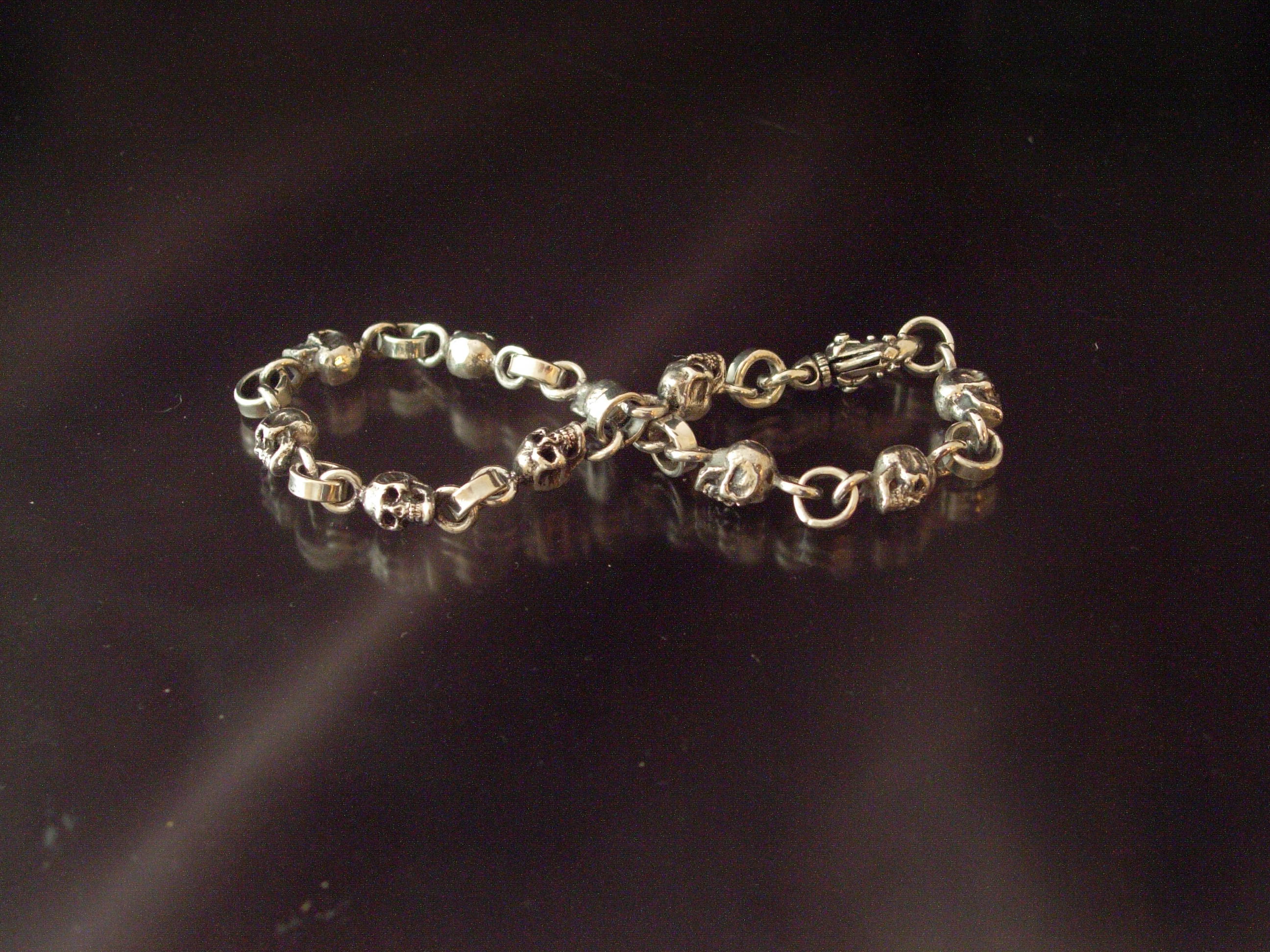 STERLING SILVER SKULL BRACELET.925