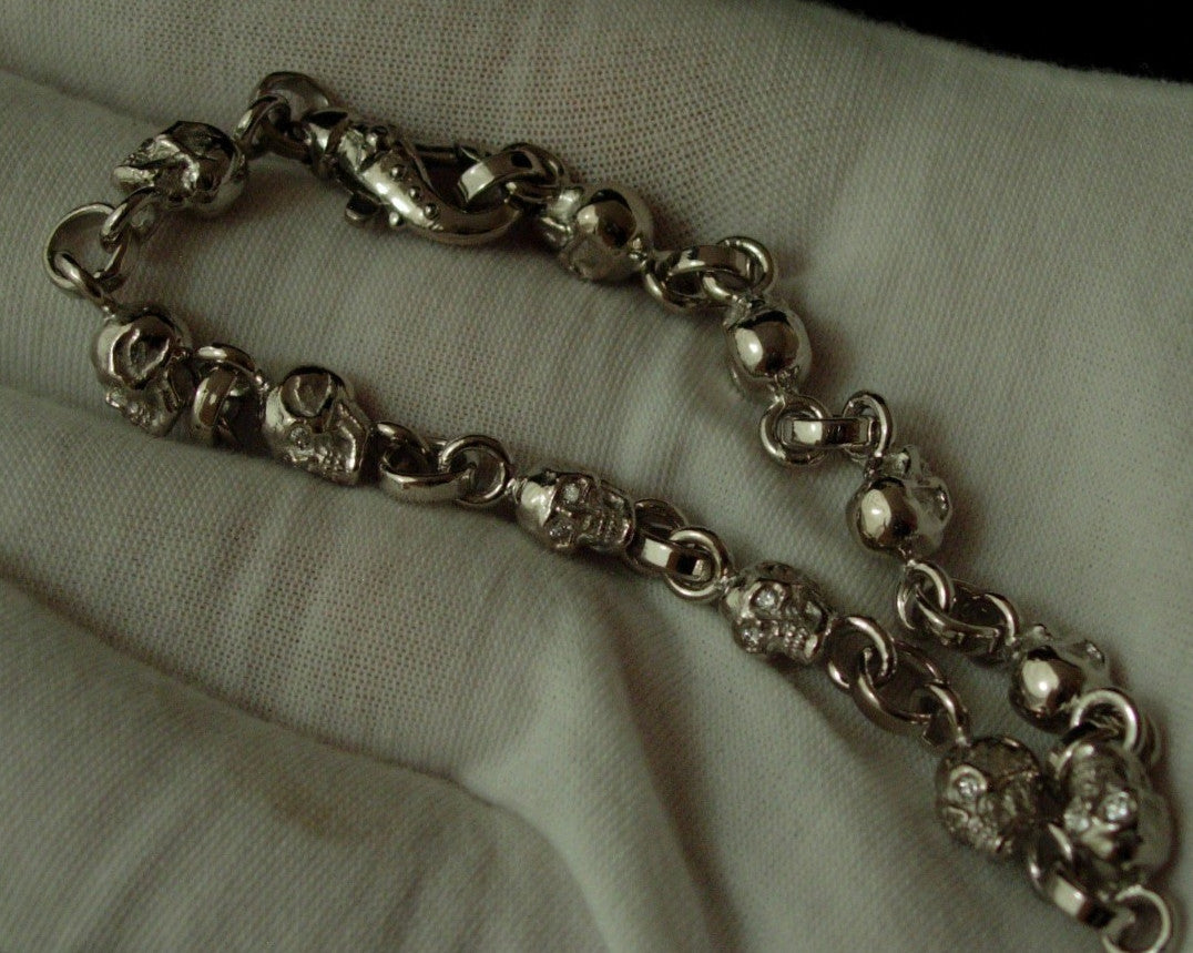 10k WHITE GOLD SKULL BRACELET  SOLID 10K GOLD 9 INCH 30 GRAMS .