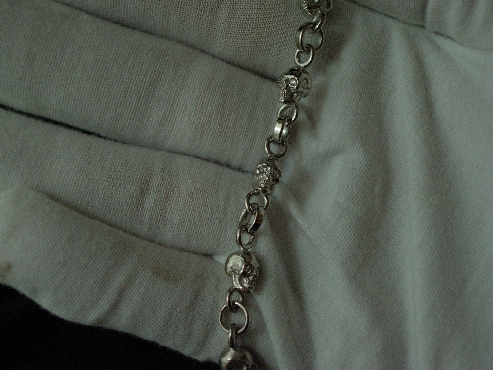10k WHITE GOLD SKULL BRACELET  SOLID 10K GOLD 9 INCH 30 GRAMS .