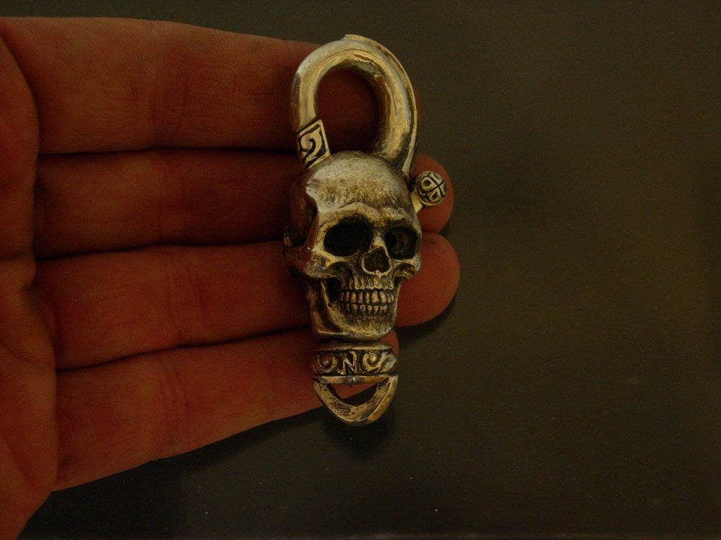 Sterling silver skull key ring